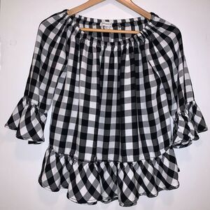 Off-shoulder gingham black & white XS Beachlunchlounge, lovely & fun!